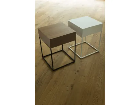 Tavolino in legno e metallo con cassetto Baby di Porada