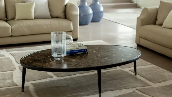 Tavolino moderno con piano in marmo Bigne di Porada