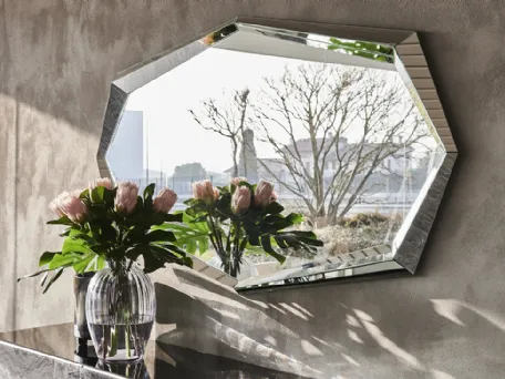 Specchio da parete in cristallo specchiato Emerald Magnum di Cattelan Italia