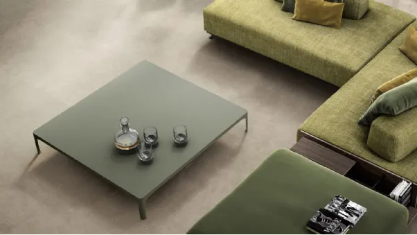 Tavolino minimal in metallo Spencer di Doimo Salotti