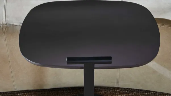 Tavolino in legno con base in marmo Surf di Molteni & C