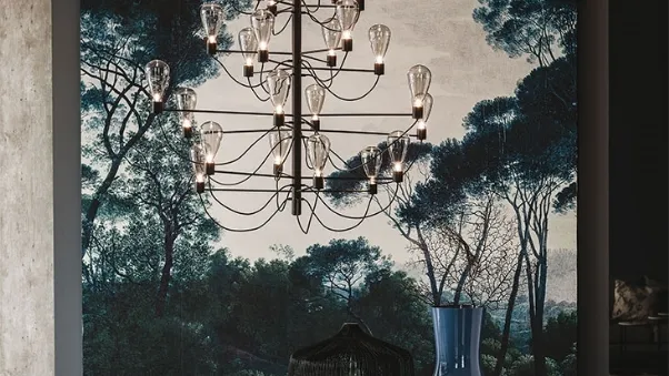 Lampada a sospensione in acciaio verniciato e paralume in cristallo fumè Poseidon di Cattelan Italia