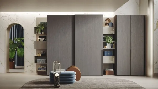 Armadio Ante Scorrevoli 08 in rovere fumo con elementi Free e contenitori Live di Morassutti