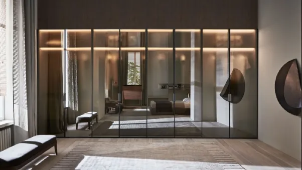 Cabina Armadio con ante battenti in vetro specchiato Gliss Master Window di Molteni&C