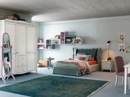 Cameretta per bambine stile shabby in legno con armadio, specchiera e scrivania Romantic Calipso di Callesella