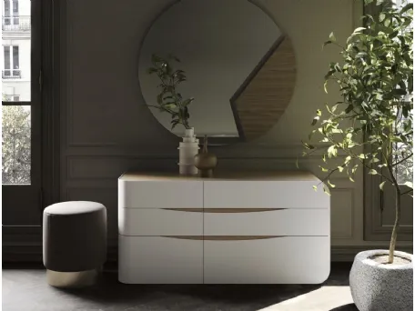 Comò Eikon laccato opaco con struttura in Quercia di Voltan