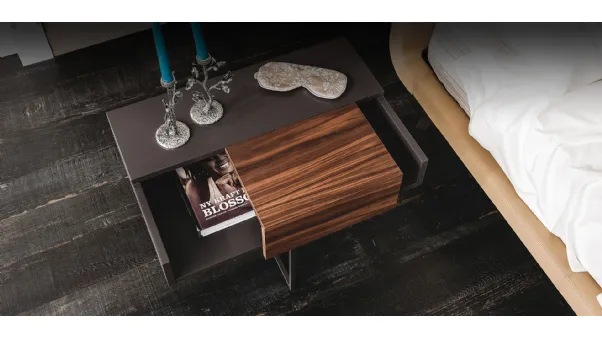 Comodino in legno con struttura in acciaio Dante di Cattelan Italia
