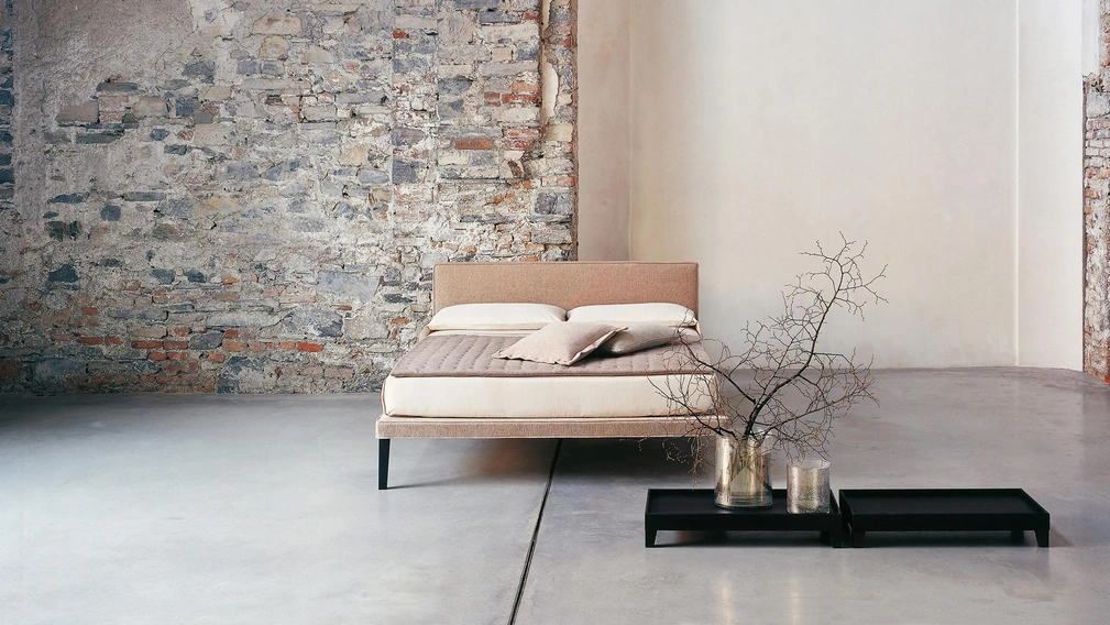 Letto Ebridi Tessile di Horm