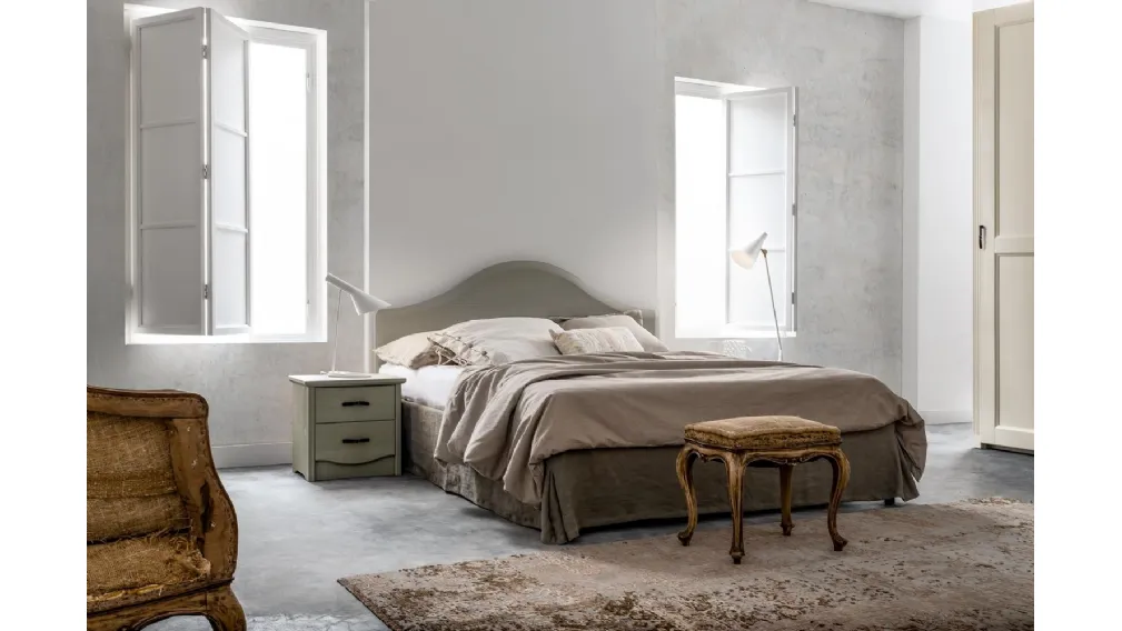 Letto matrimoniale Gendarme in legno laccato di Callesella