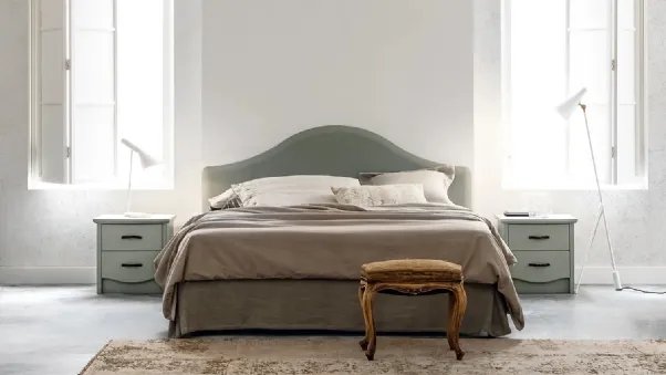 Letto matrimoniale Gendarme in legno laccato di Callesella
