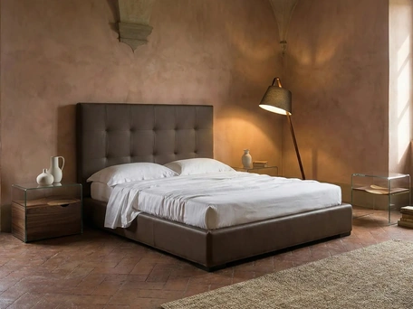 Letto con testiera alta Grenada High di Horm