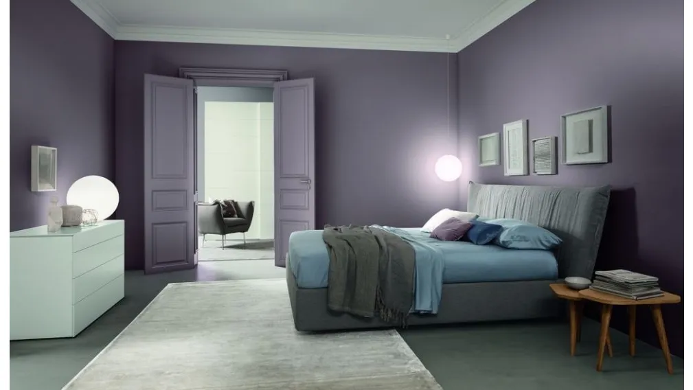 Letto moderno matrimoniale con testiera importante Reale di Morassutti