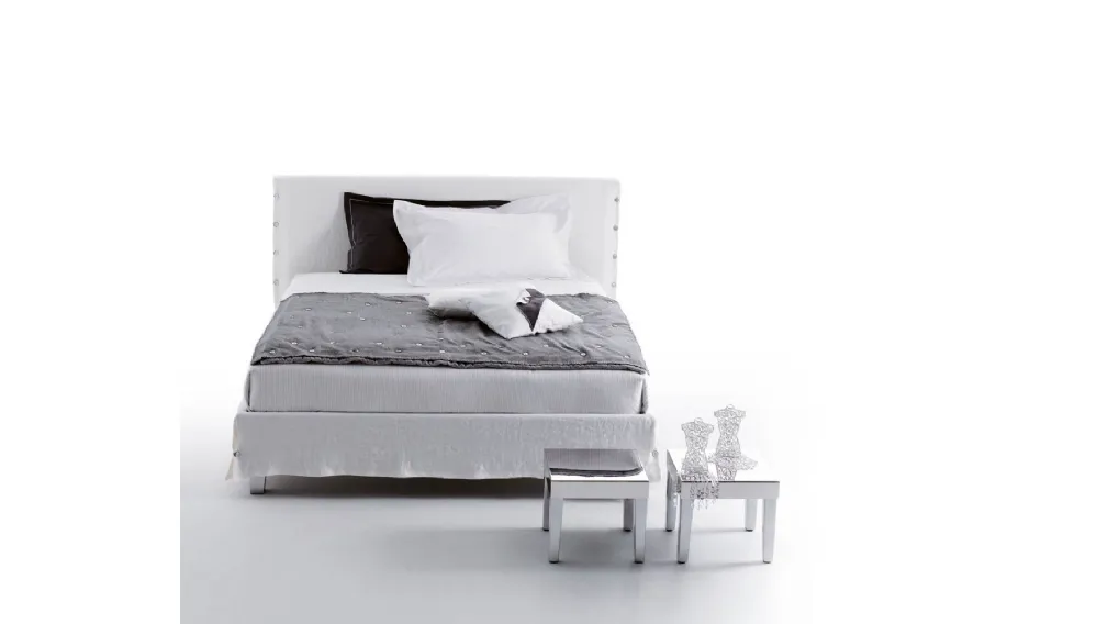 Letto in tessuto White di Horm