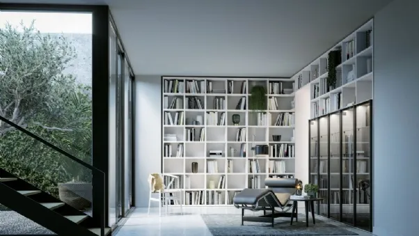 Libreria angolare Logic Collection 07 in laccato bianco opaco e ante in piombo con vetro grigio trasparente di Morassutti
