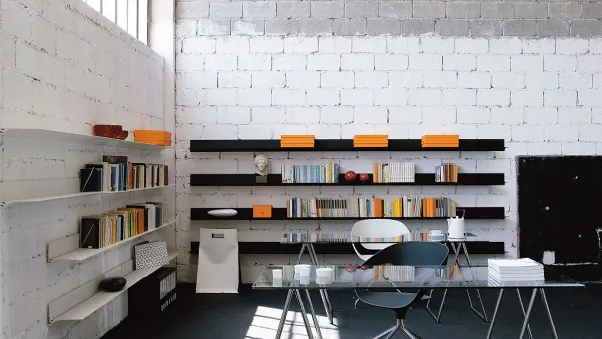 Libreria a muro in alluminio Web Stopper di Horm