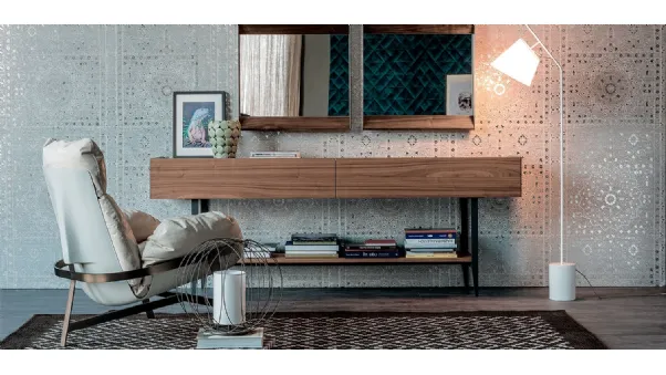 Madia in noce con gambe in metallo Horizon di Cattelan Italia