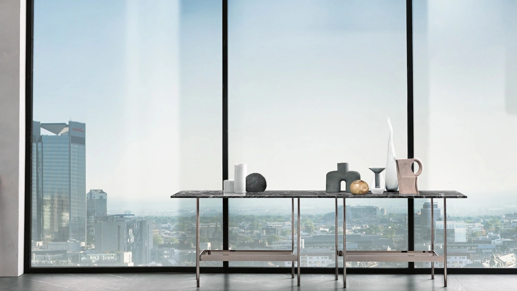 Mobile ingresso Waves con top in marmo di Fiam