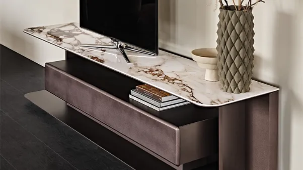 Mobile Porta Tv in legno verniciato con piano in ceramica effetto marmo Award di Cattelan Italia