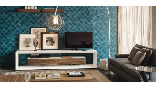 Mobile Porta TV in legno laccato bianco e cassettiera in Noce Canaletto Boxer di Cattelan Italia