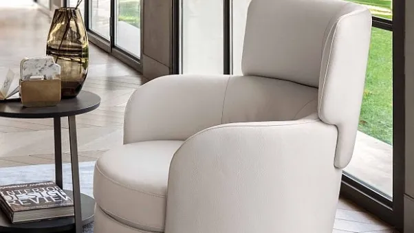 Poltroncina in pelle Claire Swivel di Ditre Italia