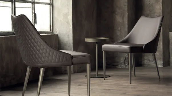 Poltroncina in pelle Clara di Bontempi