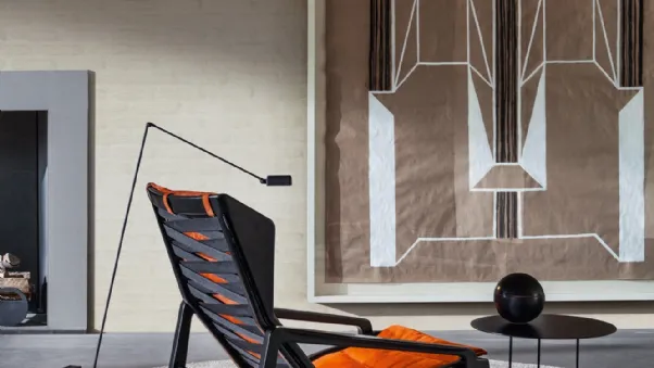 Poltrona di design D 156 3 in tessuto con struttura in legno di Molteni & C