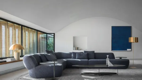 Divano di design angolare in tessuto imbottito Surf di Molteni & C