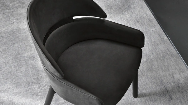 Sedia in pelle Lloyd di Fiam