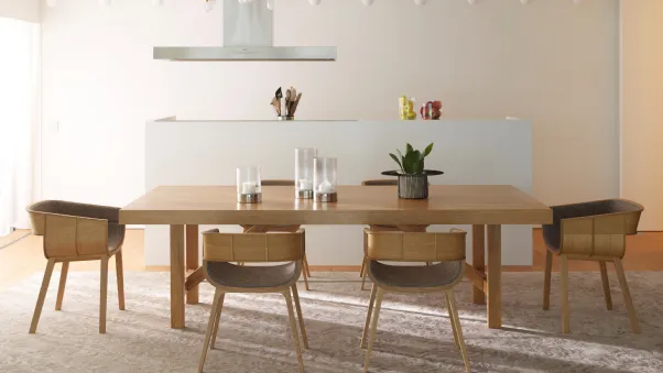 Sedia in rovere con seduta e schienale rivestiti in pelle Maritime Imbottita di Horm