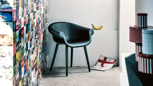 Sedia in pelle con struttura in policarbonato Cyborg Lord di Magis