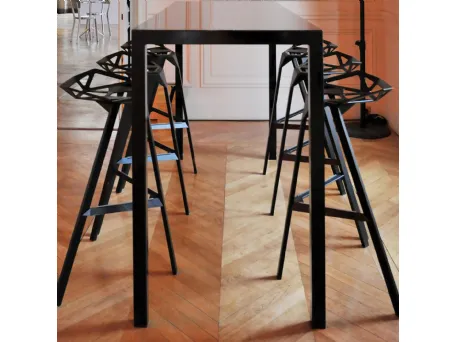Sgabello di design in alluminio verniciato Stool One di Magis