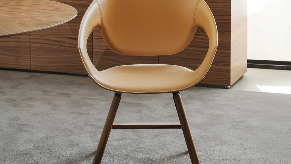 Sedia Vad Wood Cuoio di Horm