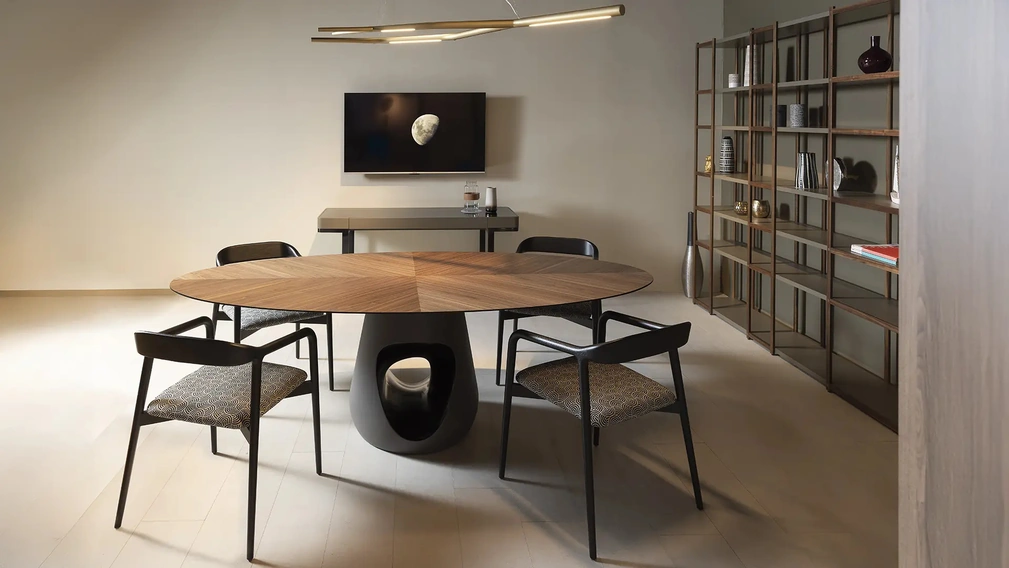 Tavolo Barbara Ovale con top in legno di Horm