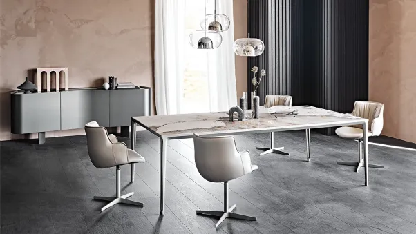 Tavolo con piano in ceramica effetto marmo Boulevard Keramik di Cattelan Italia