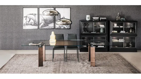 Tavolo allungabile in vetro con gambe in legno di noce Daytona di Cattelan Italia