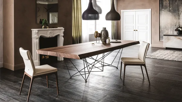 Tavolo con piano in legno di noce massello con bordi irregolari Gordon Deep Wood di Cattelan Italia