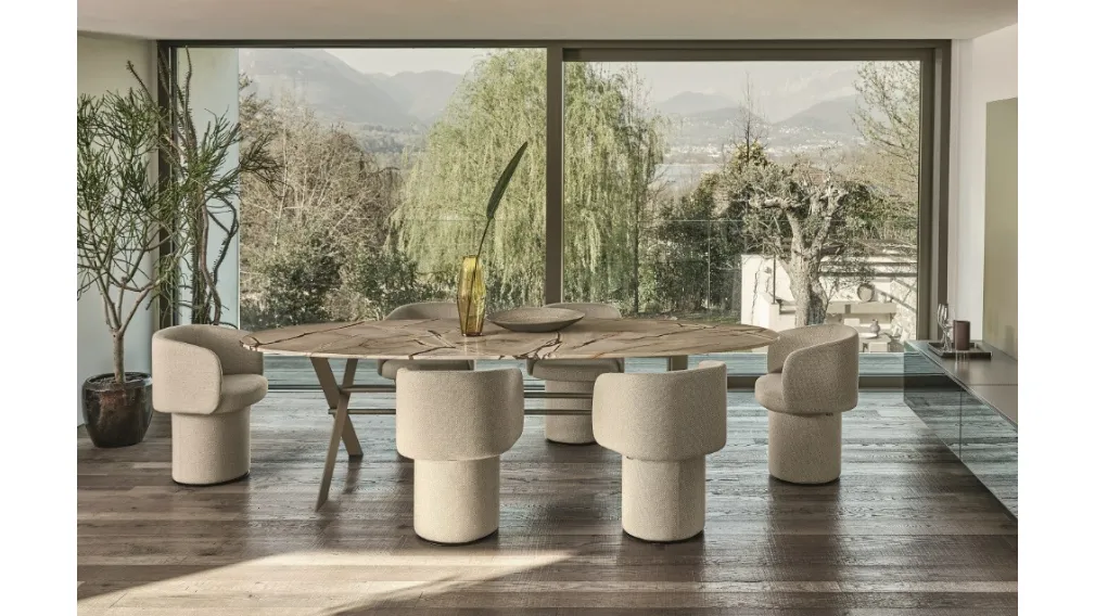 Tavolo ovale XCS di Ditre Italia