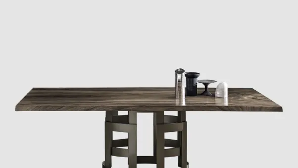 Tavolo Imperial di Bontempi