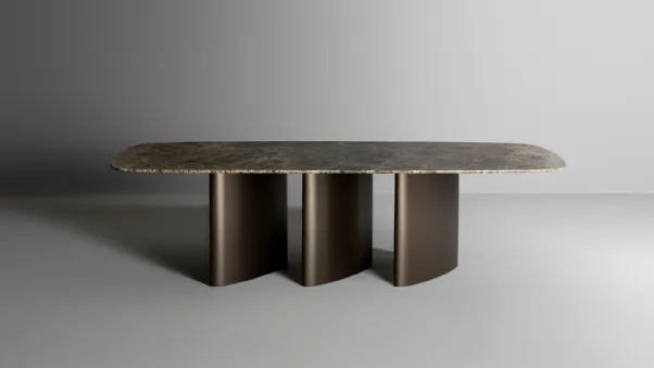 Tavolo Louver con top in marmo di Bonaldo
