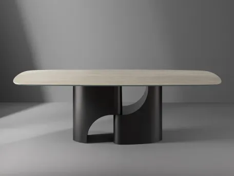 Tavolo Taijitu con piano in marmo e base in metallo di Bonaldo