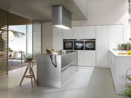 Cucina Design con isola in laccato lucido Materika 04 di Pedini