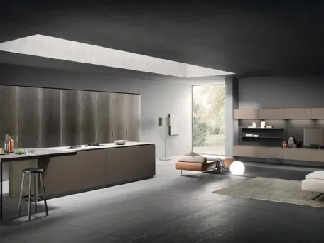 Cucina Design lineare in laccato opaco e metallizzato Moka 04 di Pedini