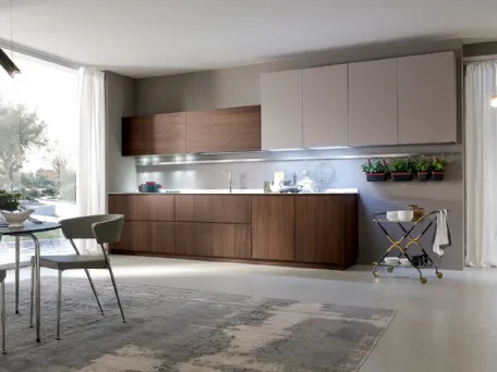 Cucina Design lineare in rovere e laccato opaco Materika 03 di Pedini