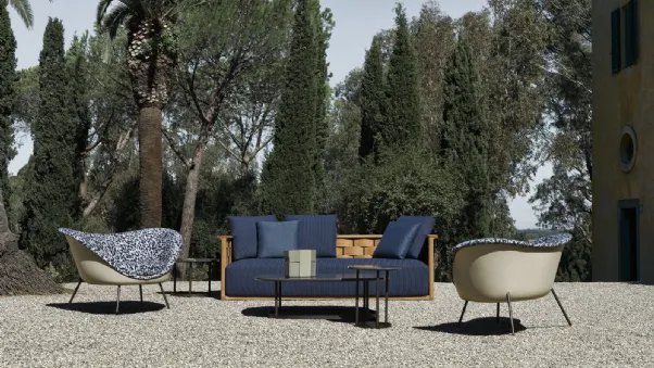 Poltroncina di design in tessuto imbottito con scocca rigida D 154 2 di Molteni & C