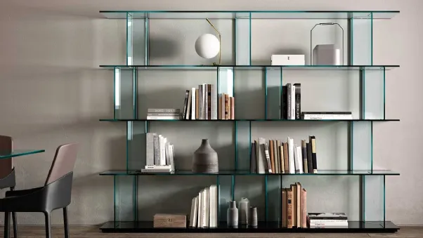 Libreria per Ufficio Inori in vetro con base in legno di Fiam