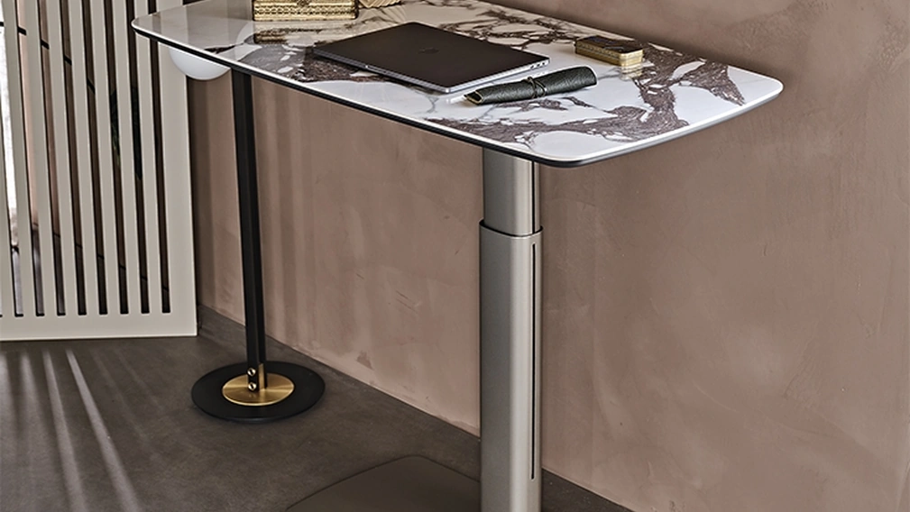 Scrivania Operativa in ceramica e metallo Runner Keramik di Cattelan Italia